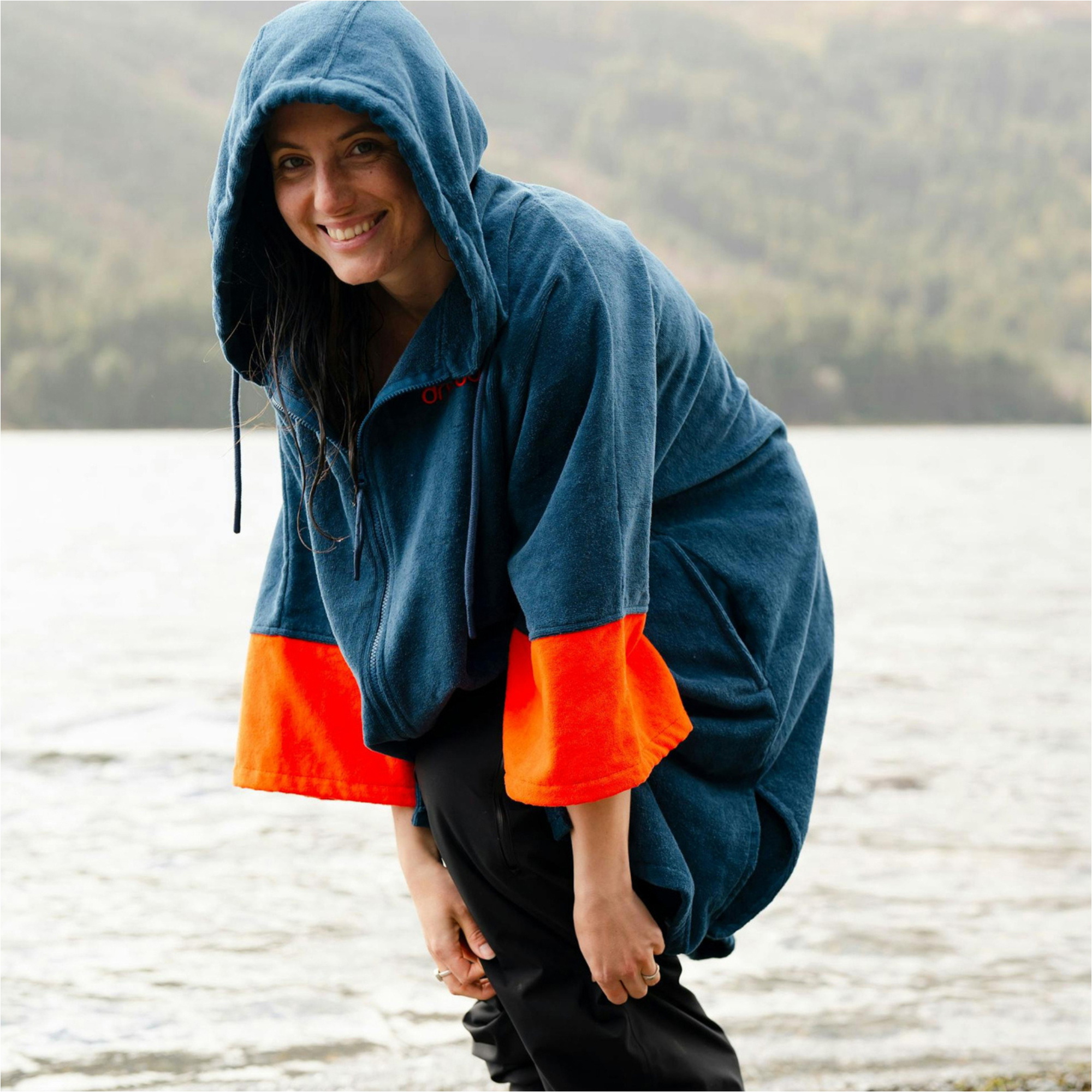 2026 Dryrobe Handtuch-Bademantel Mit Kapuze Und Reißverschluss Für Erwachsene FZORGTWLDSB - Deep Sea Blue